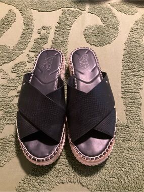 Franco Sarto Black Crisscross Platform Slide Sandals Size 9